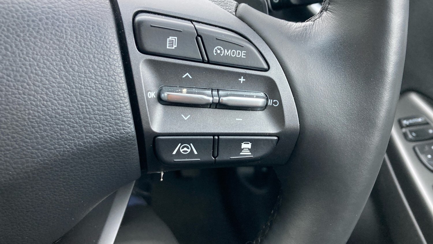 Used Hyundai KONA 2021 for sale - 77418255: Photo 32