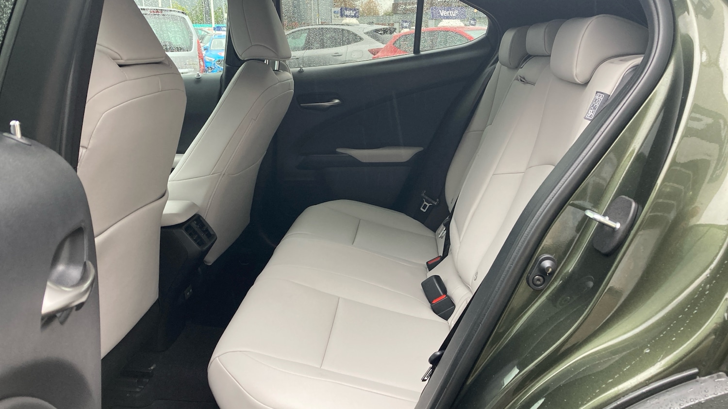 Used Lexus UX 2024 for sale - 76614682: Photo 16