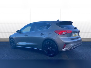 Used Ford Focus 2019 for sale - 76568405: Photo