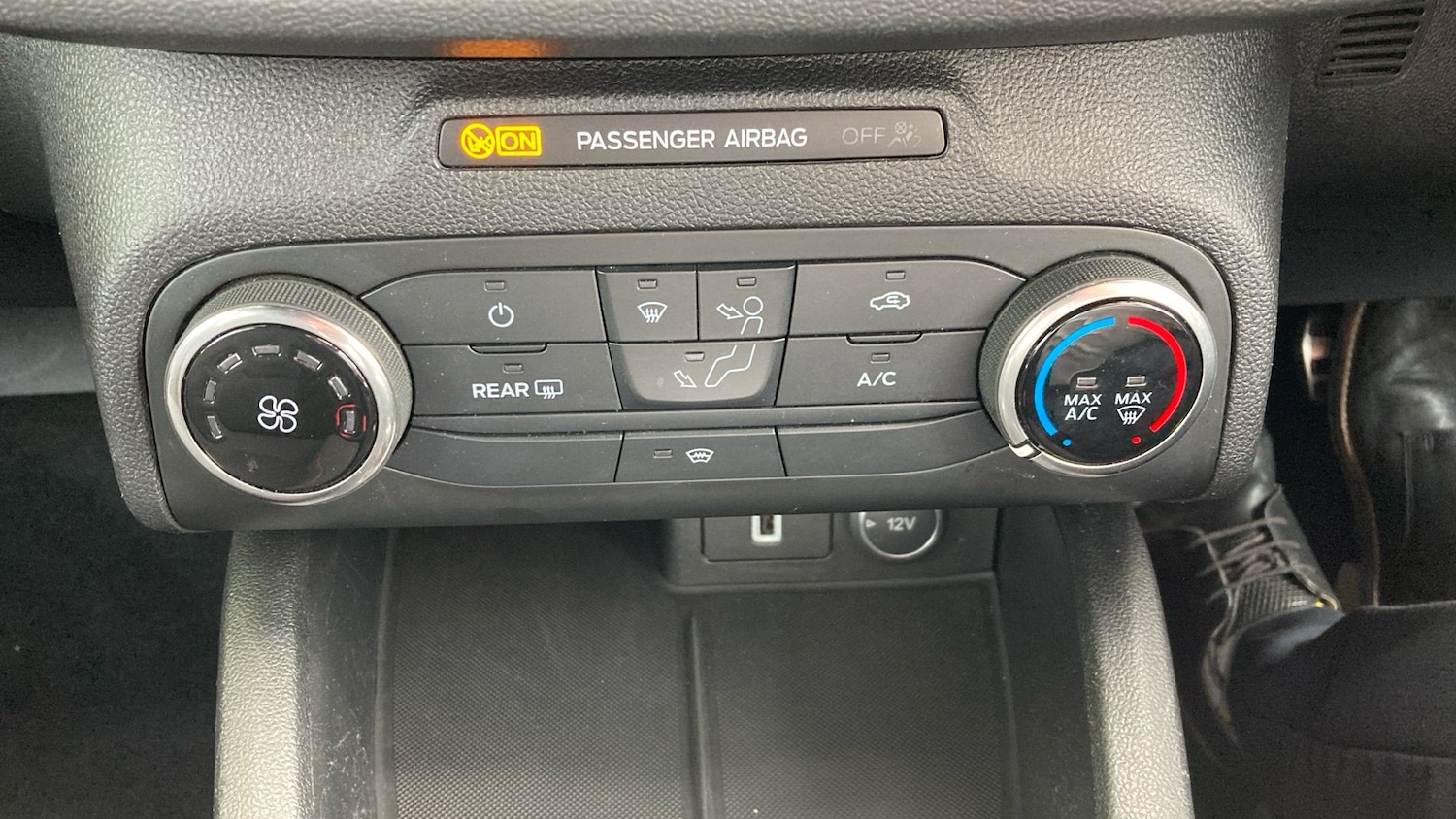Vehicle 28