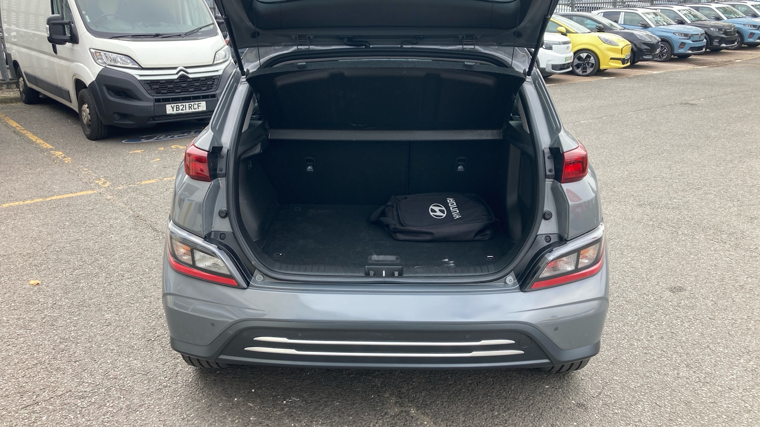 Used Hyundai KONA 2022 for sale - 76477160: Photo 4