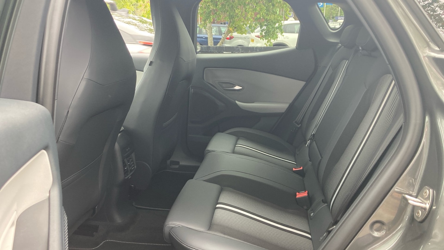 Used Ford Capri 2025 for sale - 76477164: Photo 16