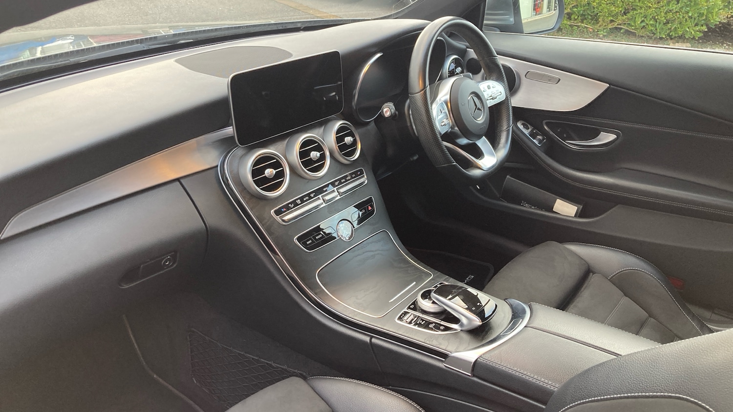 Used Mercedes-Benz C Class 2019 for sale - 77802285: Photo 9