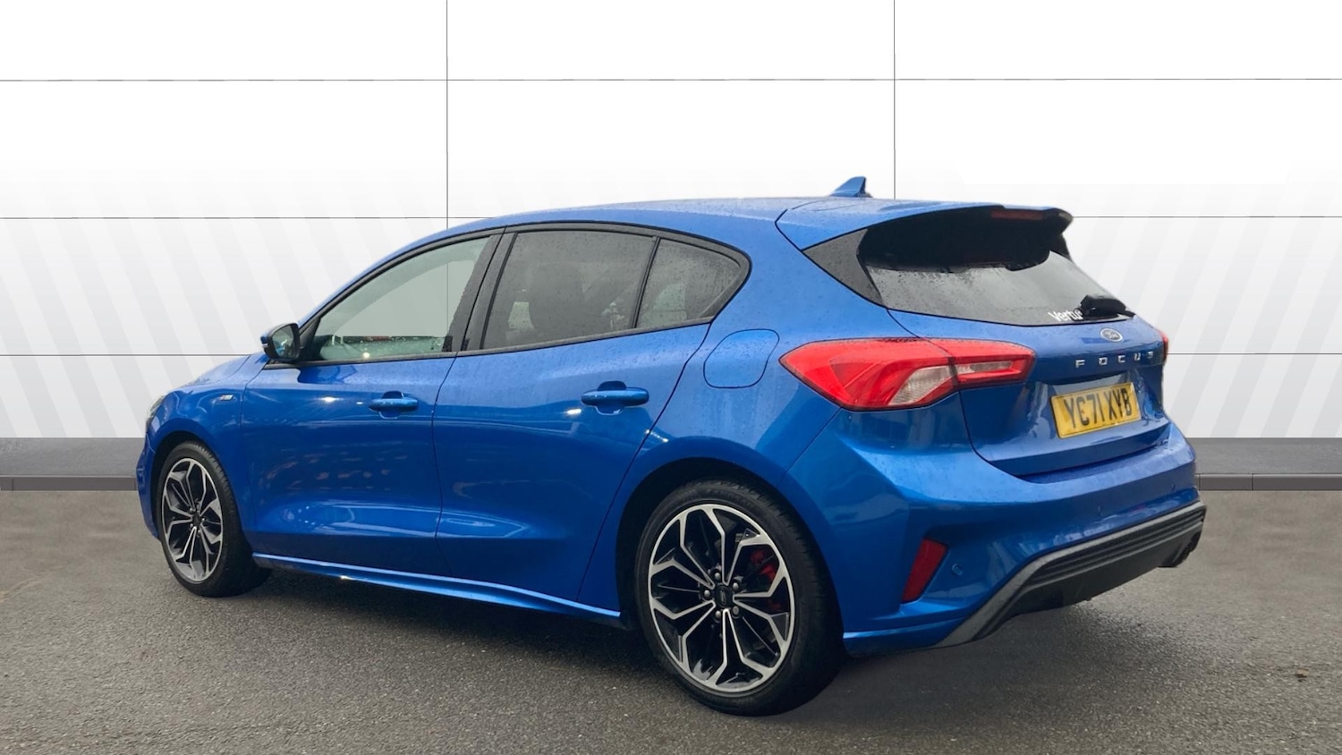 Used Ford Focus 2021 for sale - 77619729: Photo 2