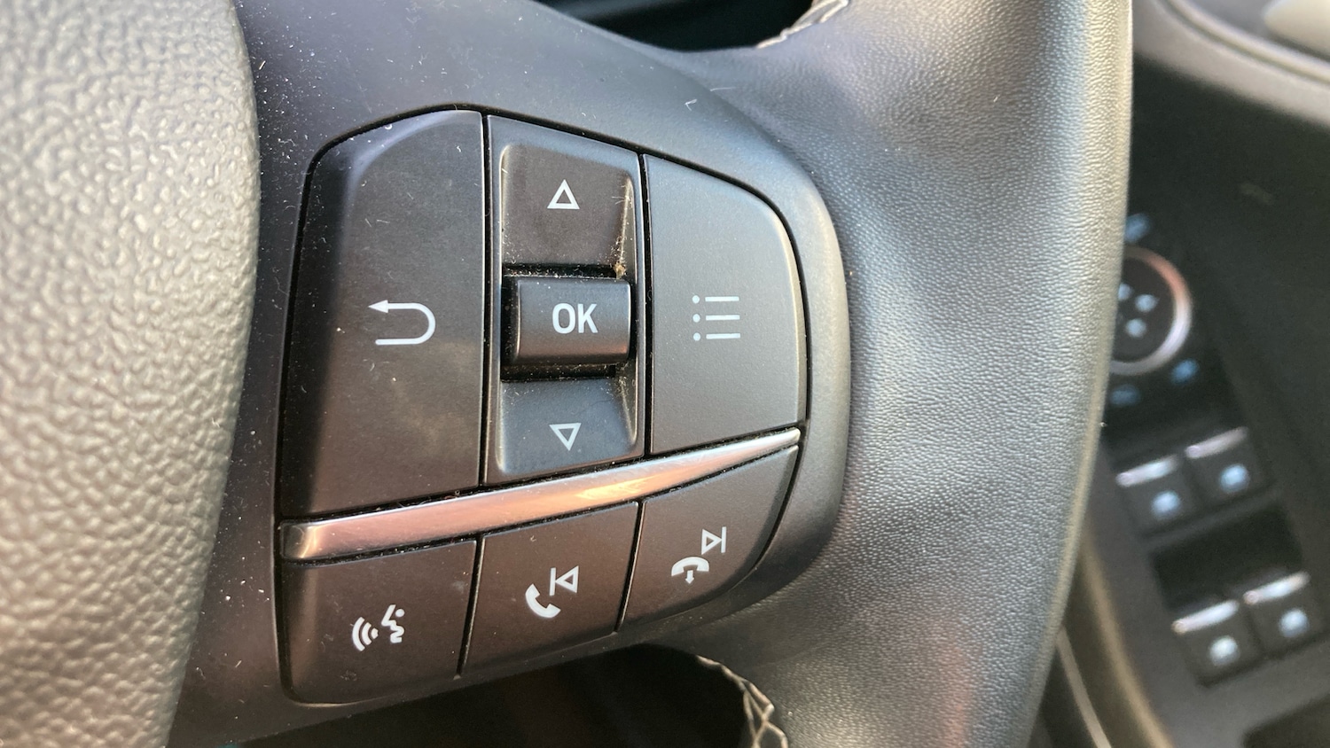 Used Ford Puma 2020 for sale - 76957364: Photo 40