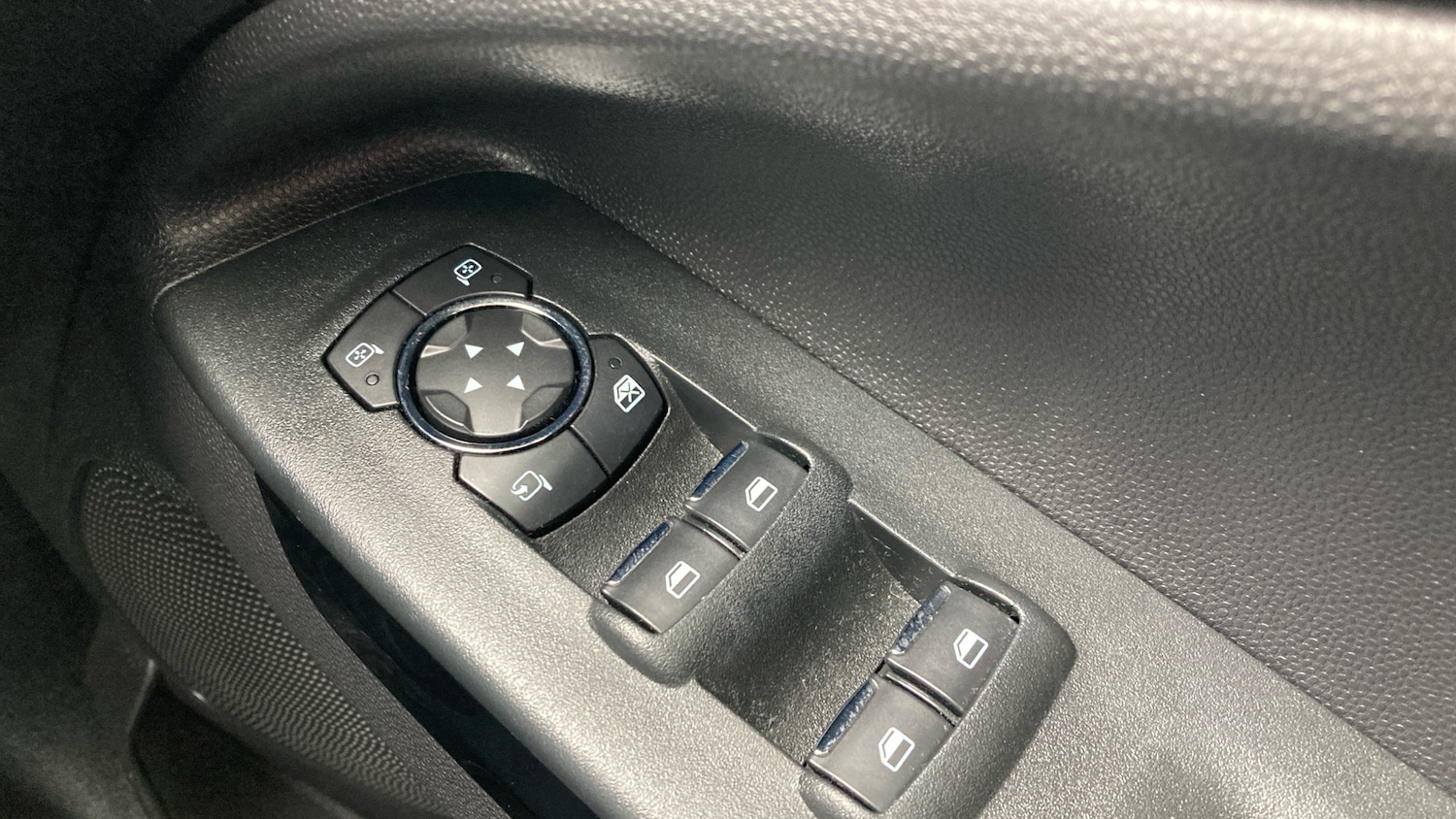 Used Ford Ecosport 2022 for sale - 76352939: Photo 21