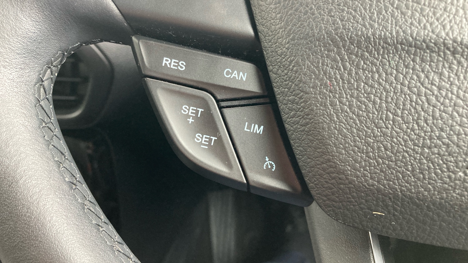 Used Ford Ecosport 2022 for sale - 76352939: Photo 25