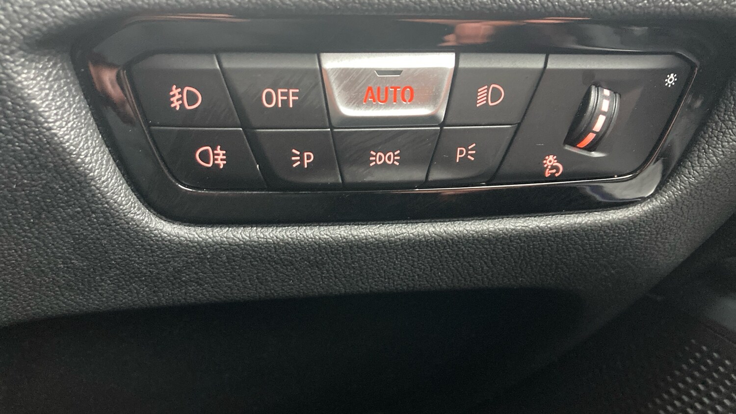 Used BMW 3 Series 2022 for sale - 76834031: Photo 37