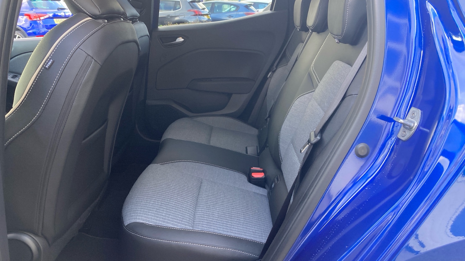 Used Renault Clio 2025 for sale - 76461240: Photo 16