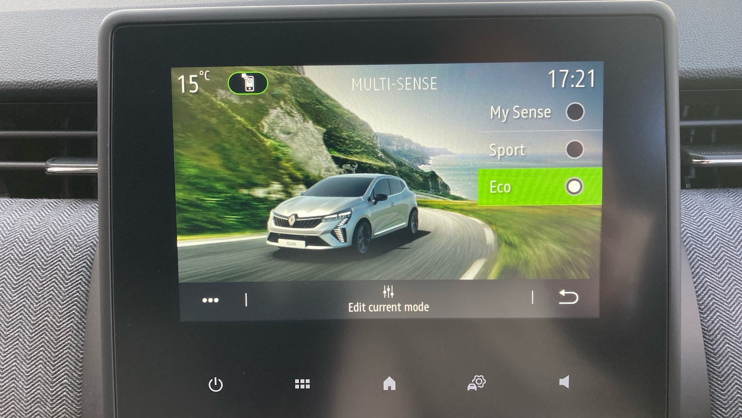 Used Renault Clio 2025 for sale - 76461240: Photo 35