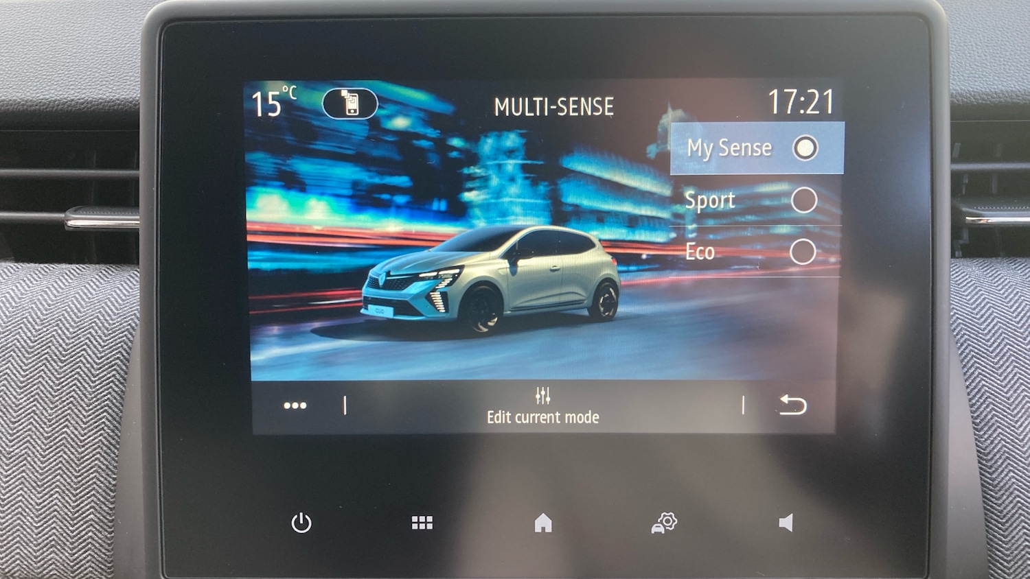 Used Renault Clio 2025 for sale - 76461240: Photo 36