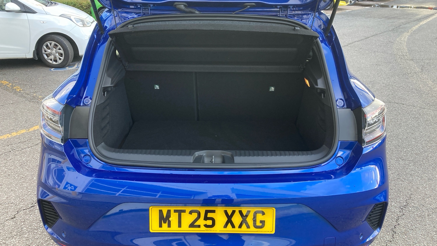 Used Renault Clio 2025 for sale - 76461240: Photo 4