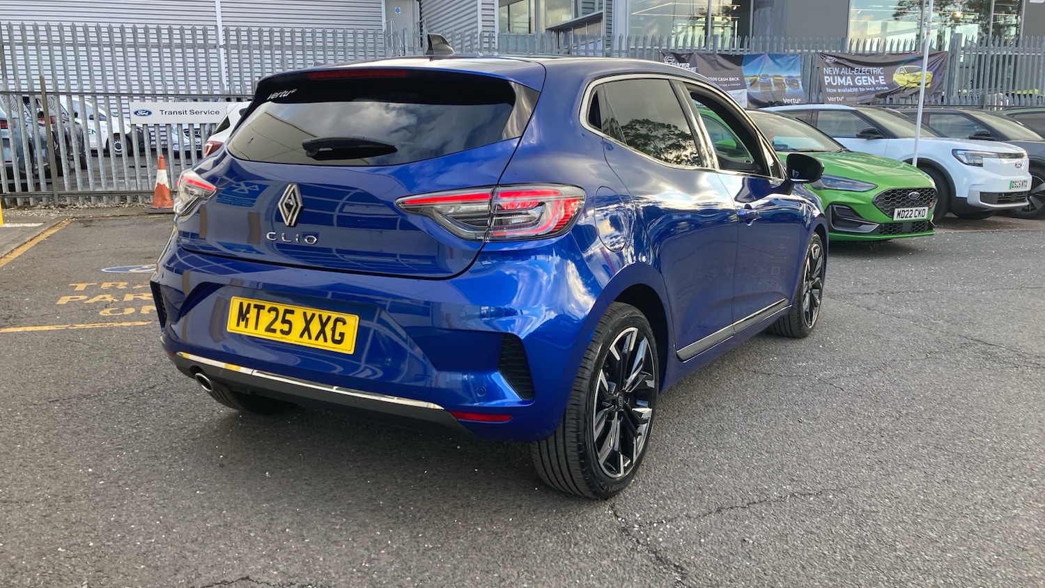 Used Renault Clio 2025 for sale - 76461240: Photo 47