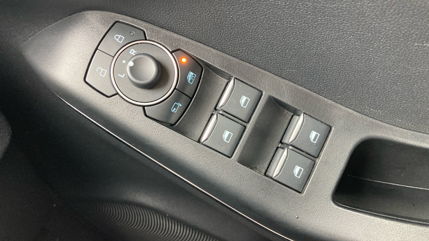 Used Ford Puma 2023 for sale - 76461238: Photo 21