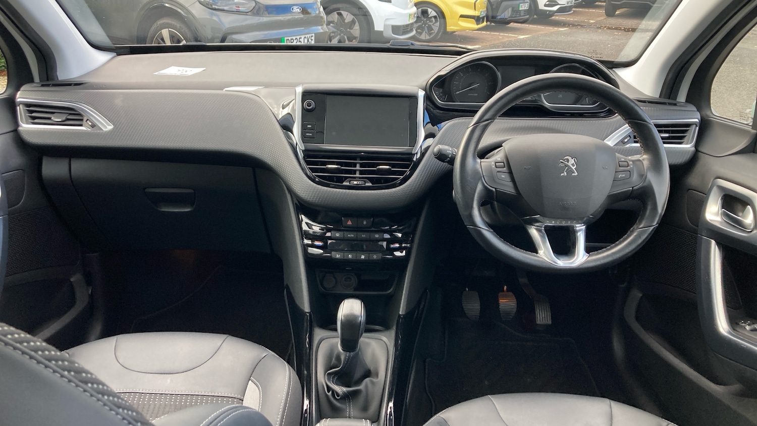 Used Peugeot 2008 2019 for sale - 76378925: Photo 10
