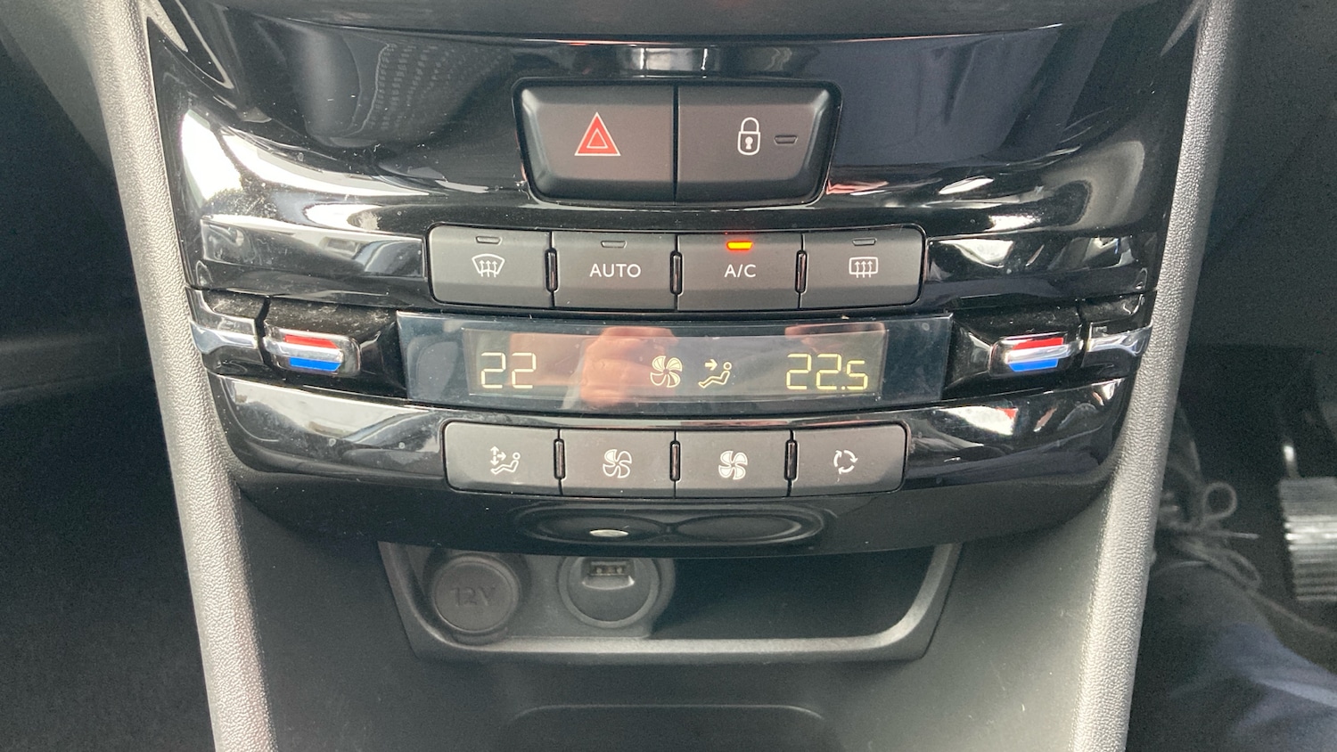 Used Peugeot 2008 2019 for sale - 76378925: Photo 30