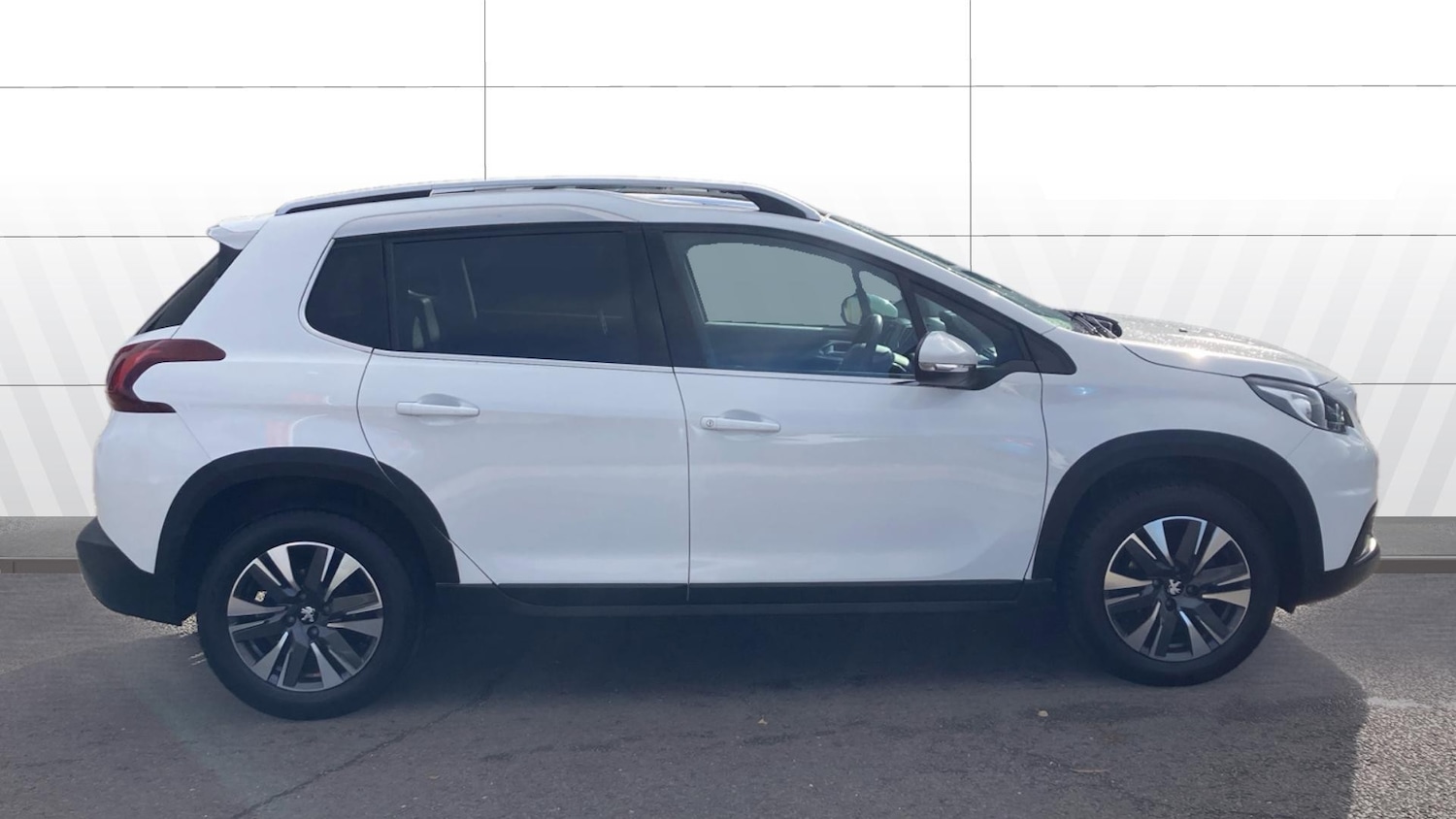 Used Peugeot 2008 2019 for sale - 76378925: Photo 5