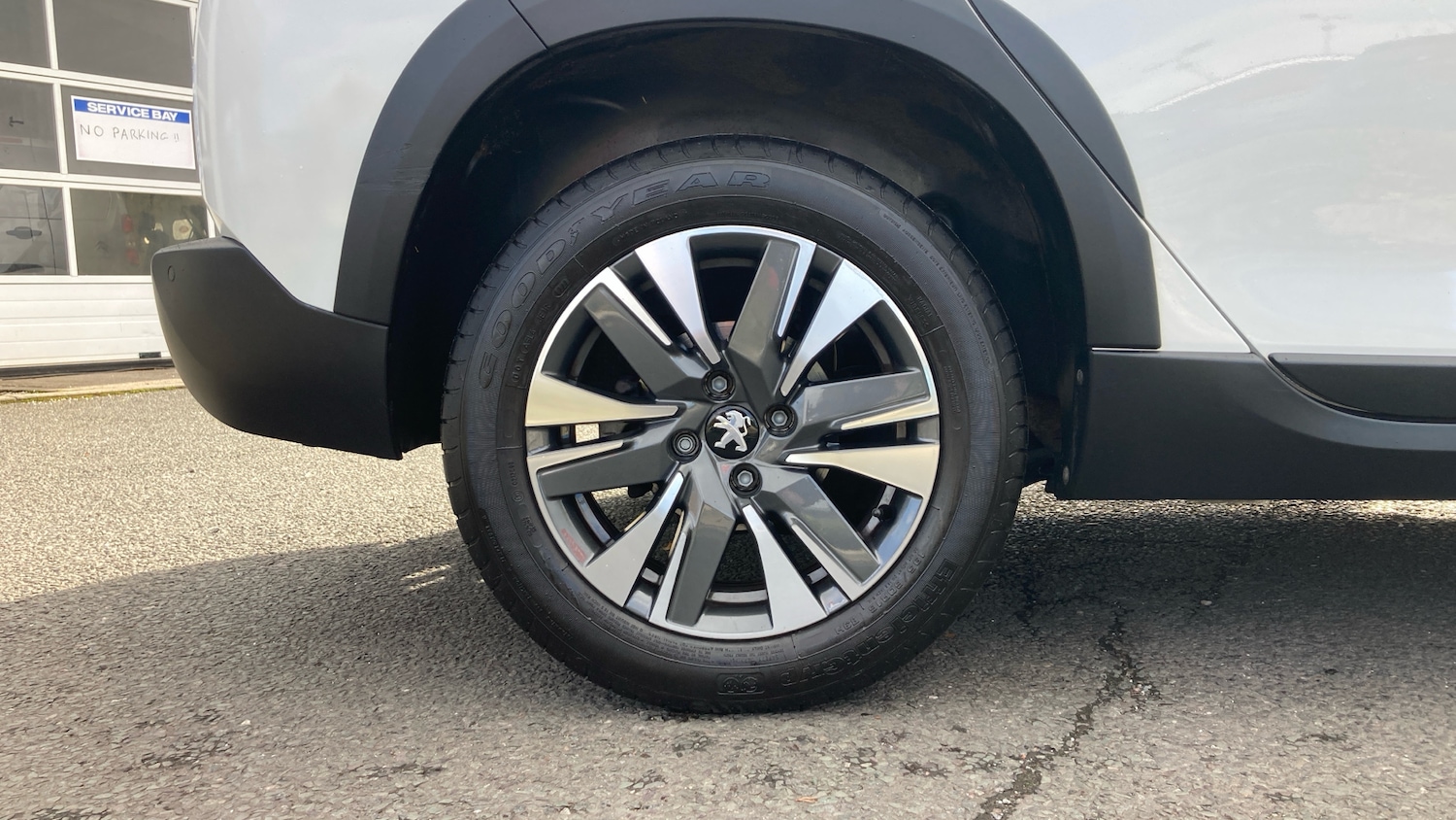 Used Peugeot 2008 2019 for sale - 76378925: Photo 7