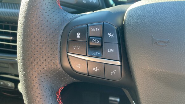 Used Ford Kuga 2025 for sale - 76035225: Photo 25