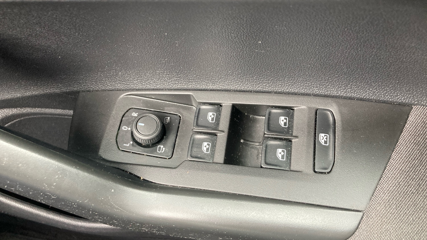 Used Volkswagen Polo 2024 for sale - 77830476: Photo 36