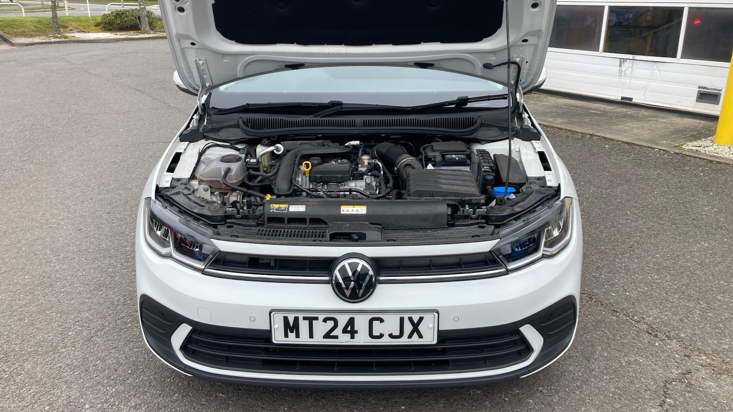 Used Volkswagen Polo 2024 for sale - 77830476: Photo 8