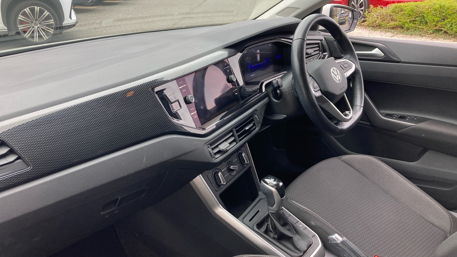 Used Volkswagen Polo 2024 for sale - 77830476: Photo 9