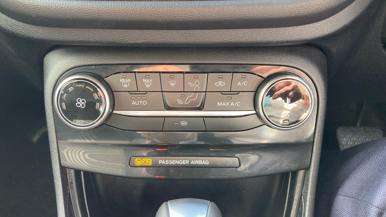 Vehicle 28