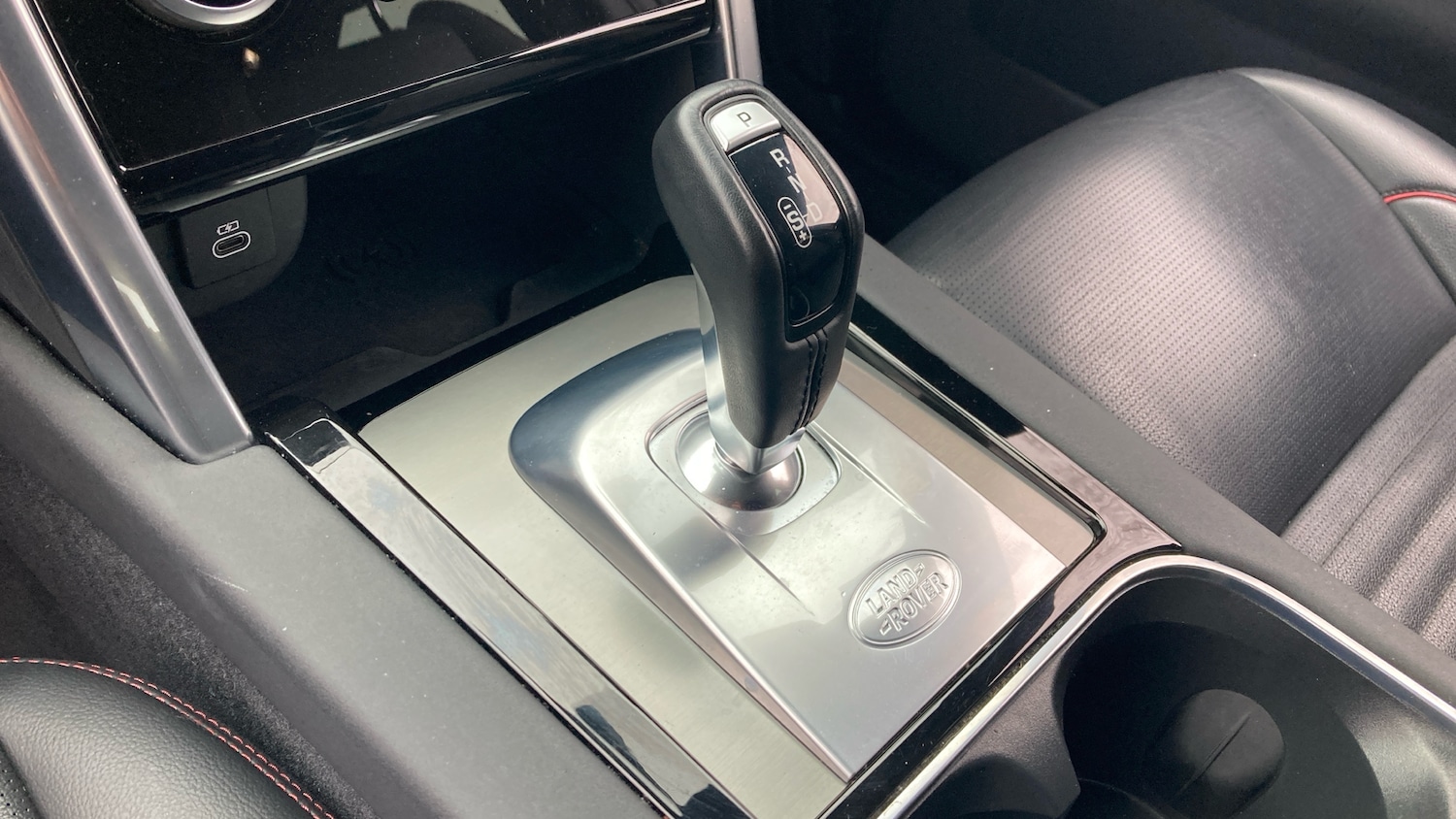 Used Land Rover Discovery Sport 2022 for sale - 77848815: Photo 13