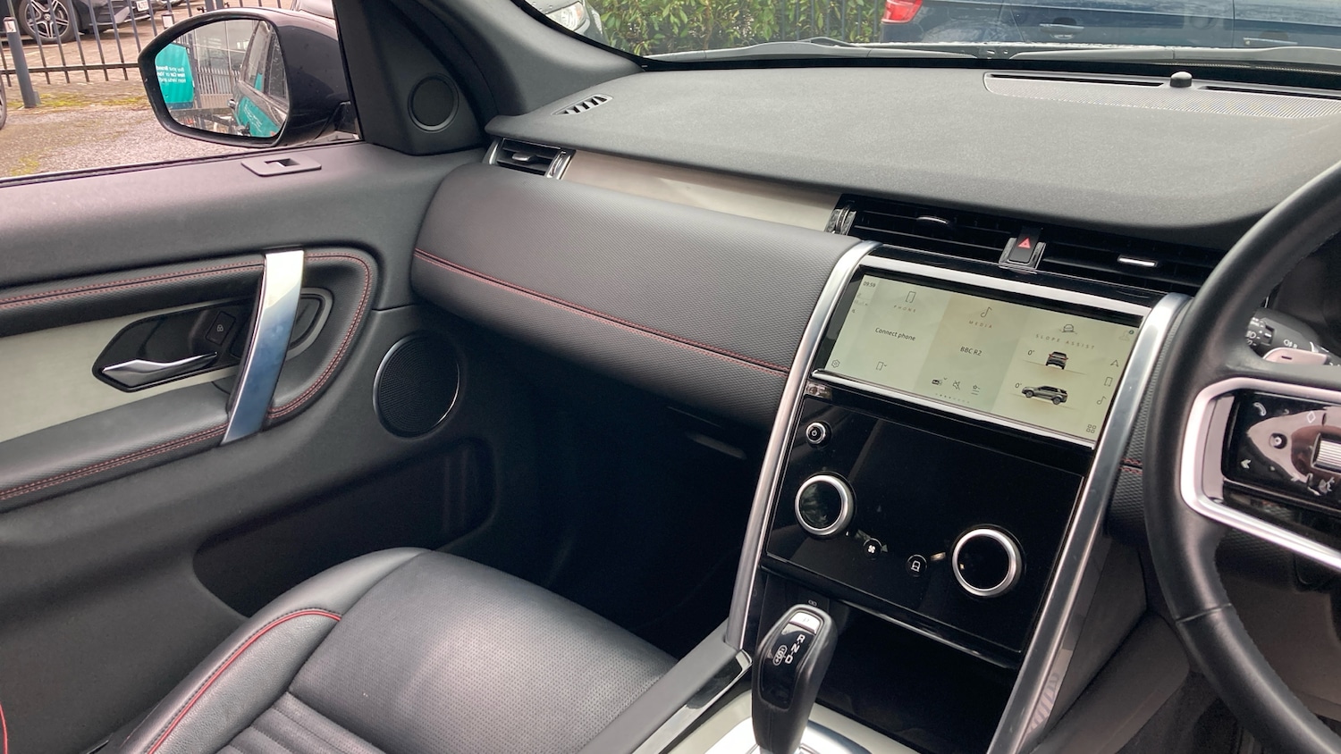 Used Land Rover Discovery Sport 2022 for sale - 77848815: Photo 14