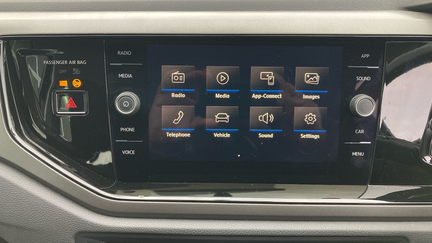 Used Volkswagen Polo 2018 for sale - 77664855: Photo 21