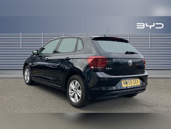 Used Volkswagen Polo 2018 for sale - 77664855: Photo