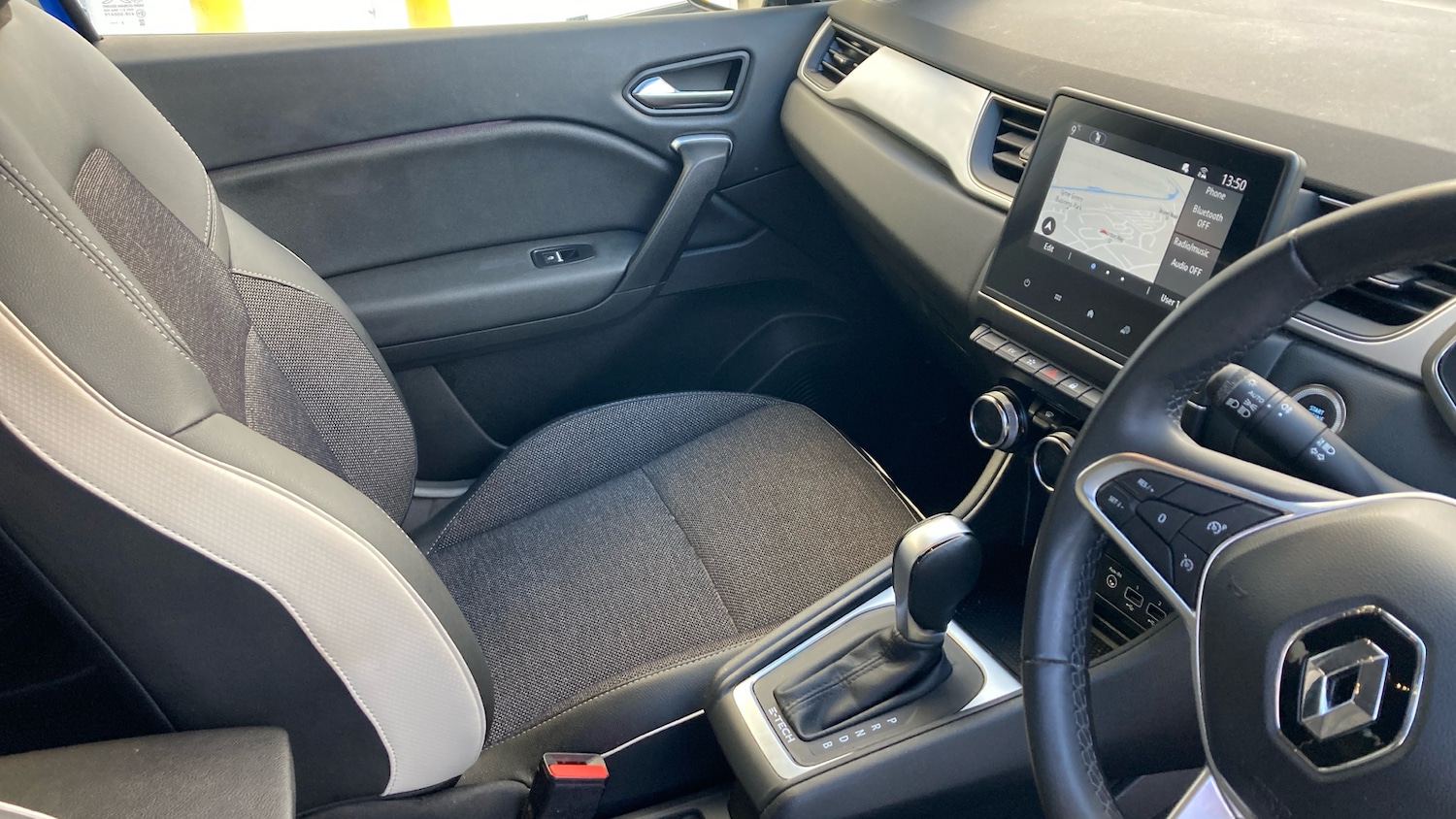 Used Renault Captur 2022 for sale - 77012245: Photo 14