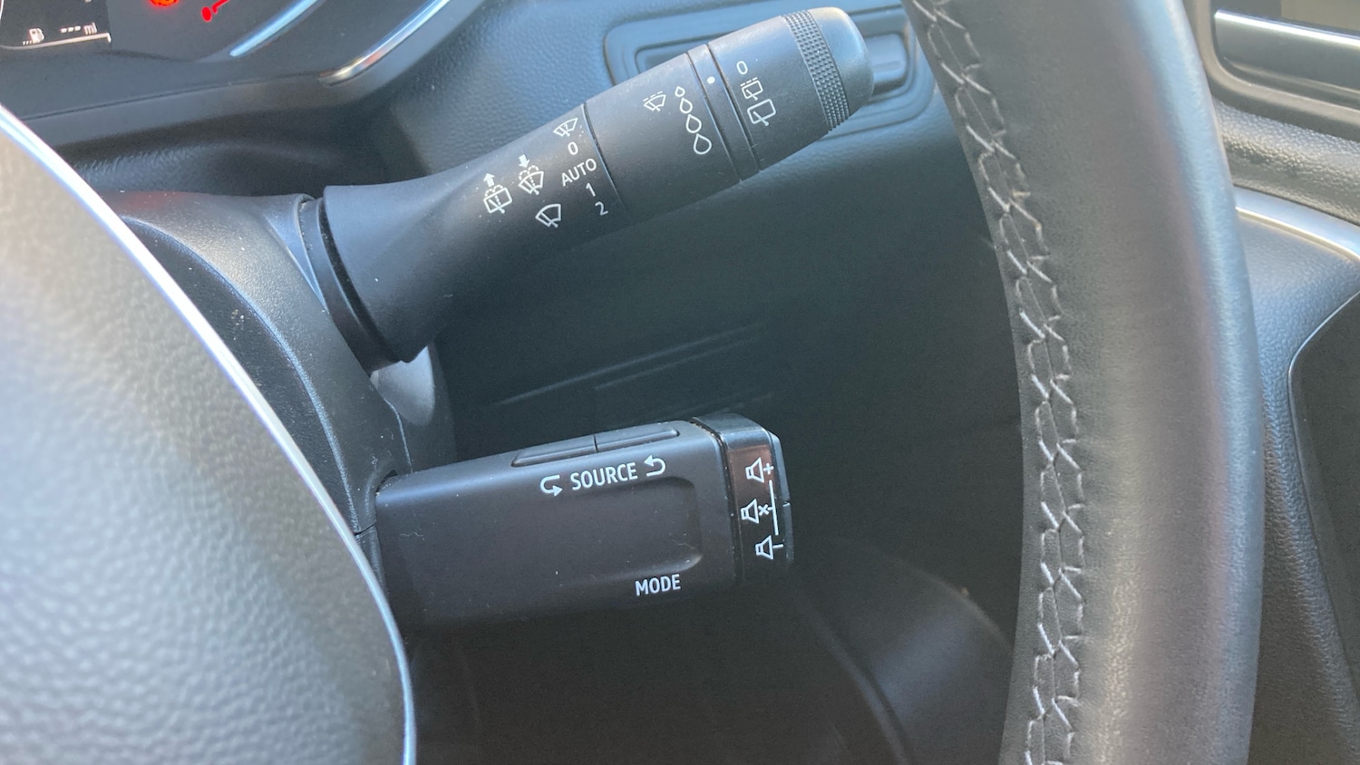 Used Renault Captur 2022 for sale - 77012245: Photo 38