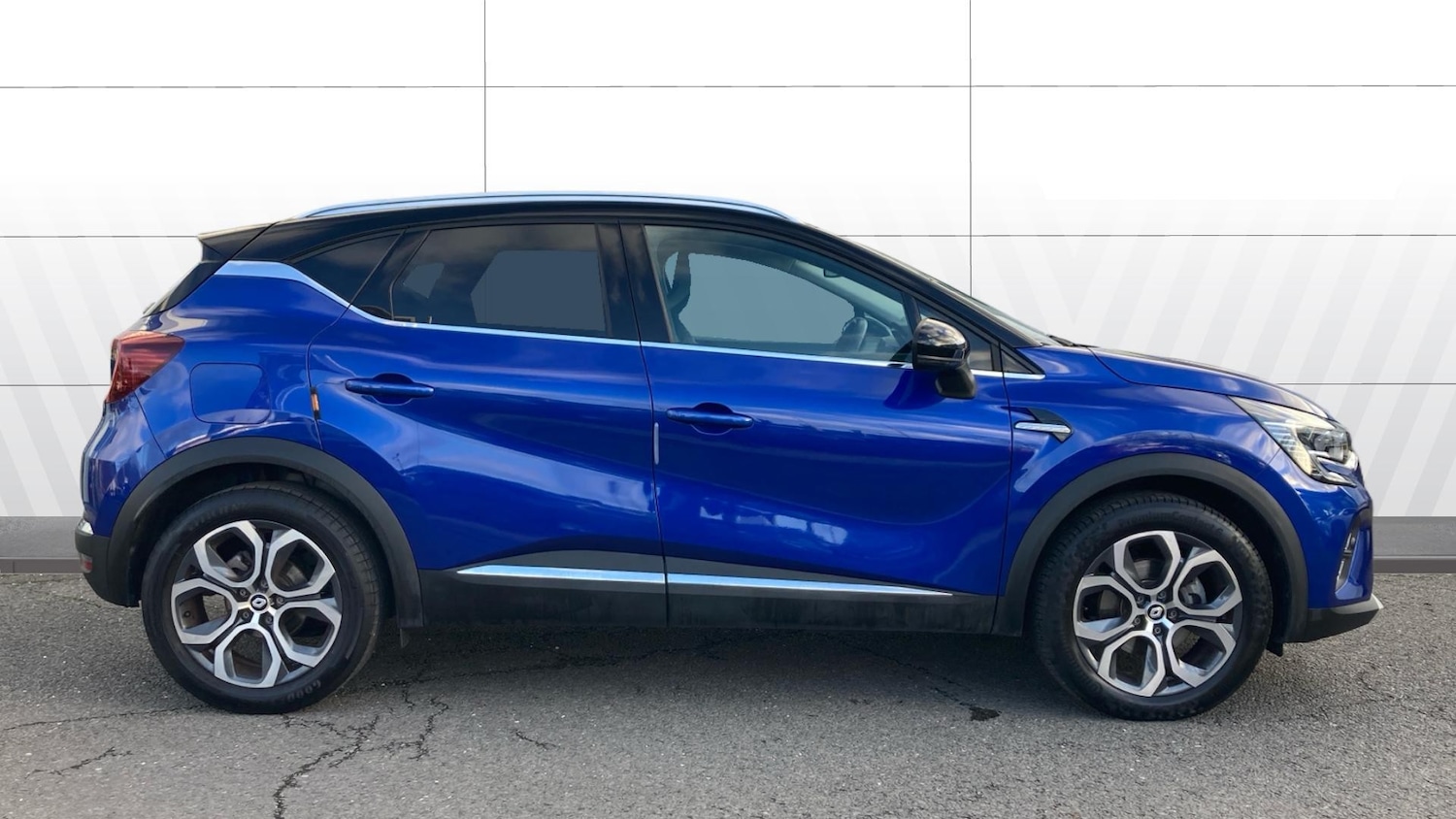 Used Renault Captur 2022 for sale - 77012245: Photo 5