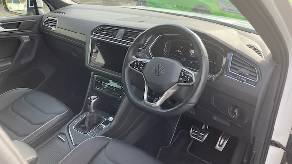 Used Volkswagen Tiguan 2023 for sale - 76016887: Photo 11
