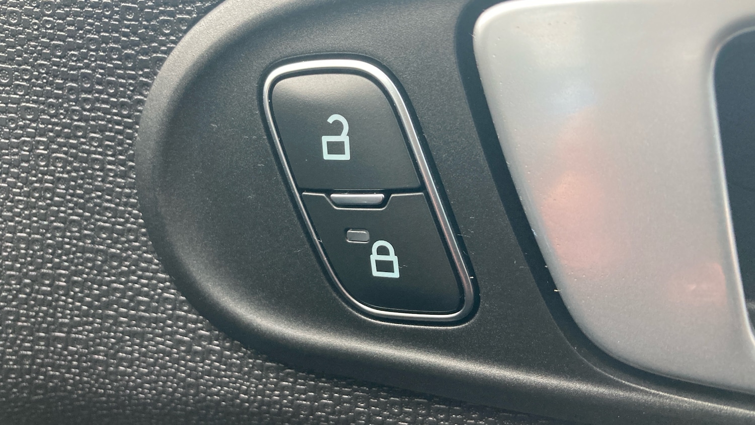 Used Ford Ecosport 2022 for sale - 77104007: Photo 33