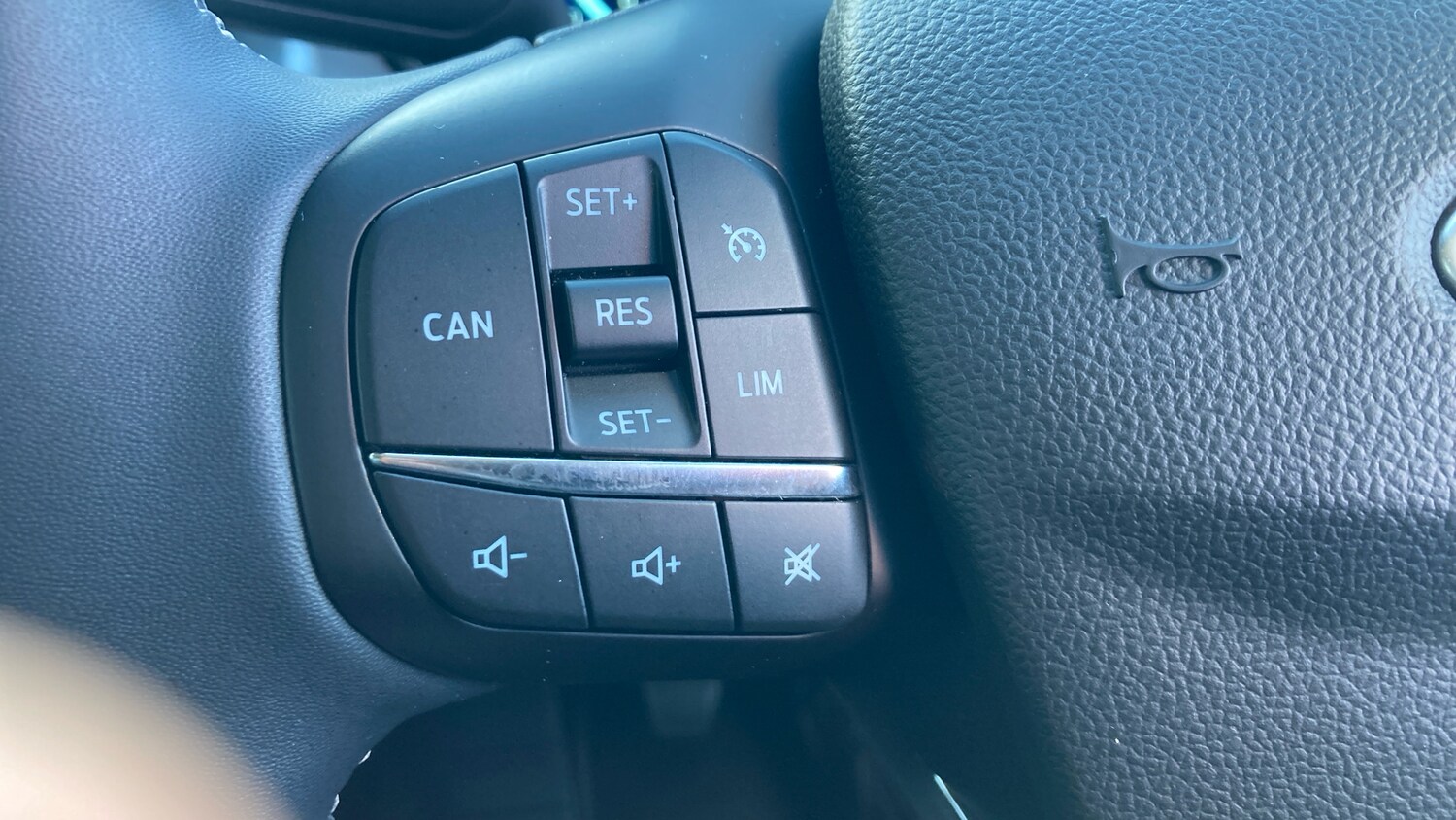 Used Ford Focus 2022 for sale - 76065975: Photo 35