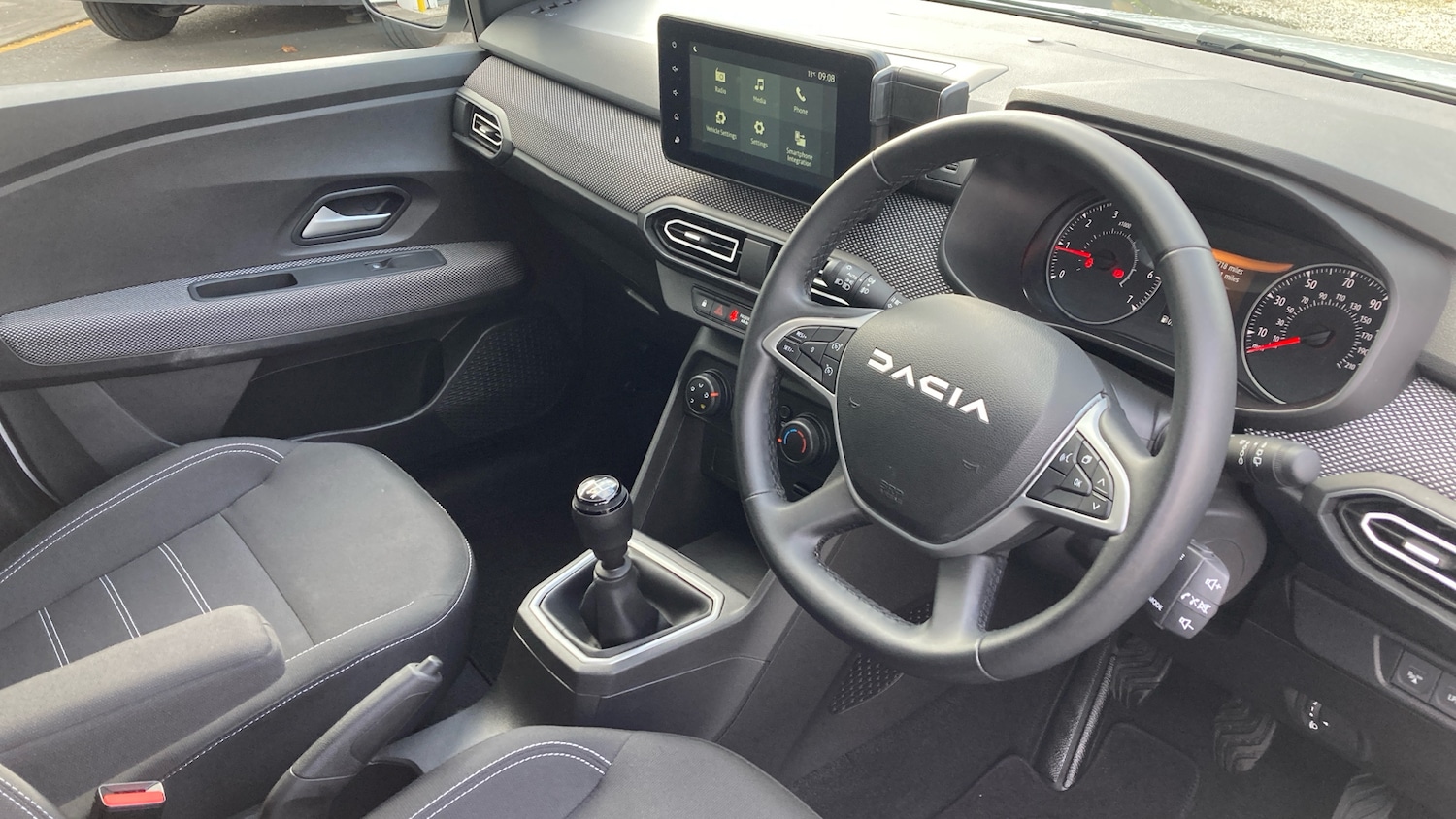 Used Dacia Sandero 2023 for sale - 76461239: Photo 11