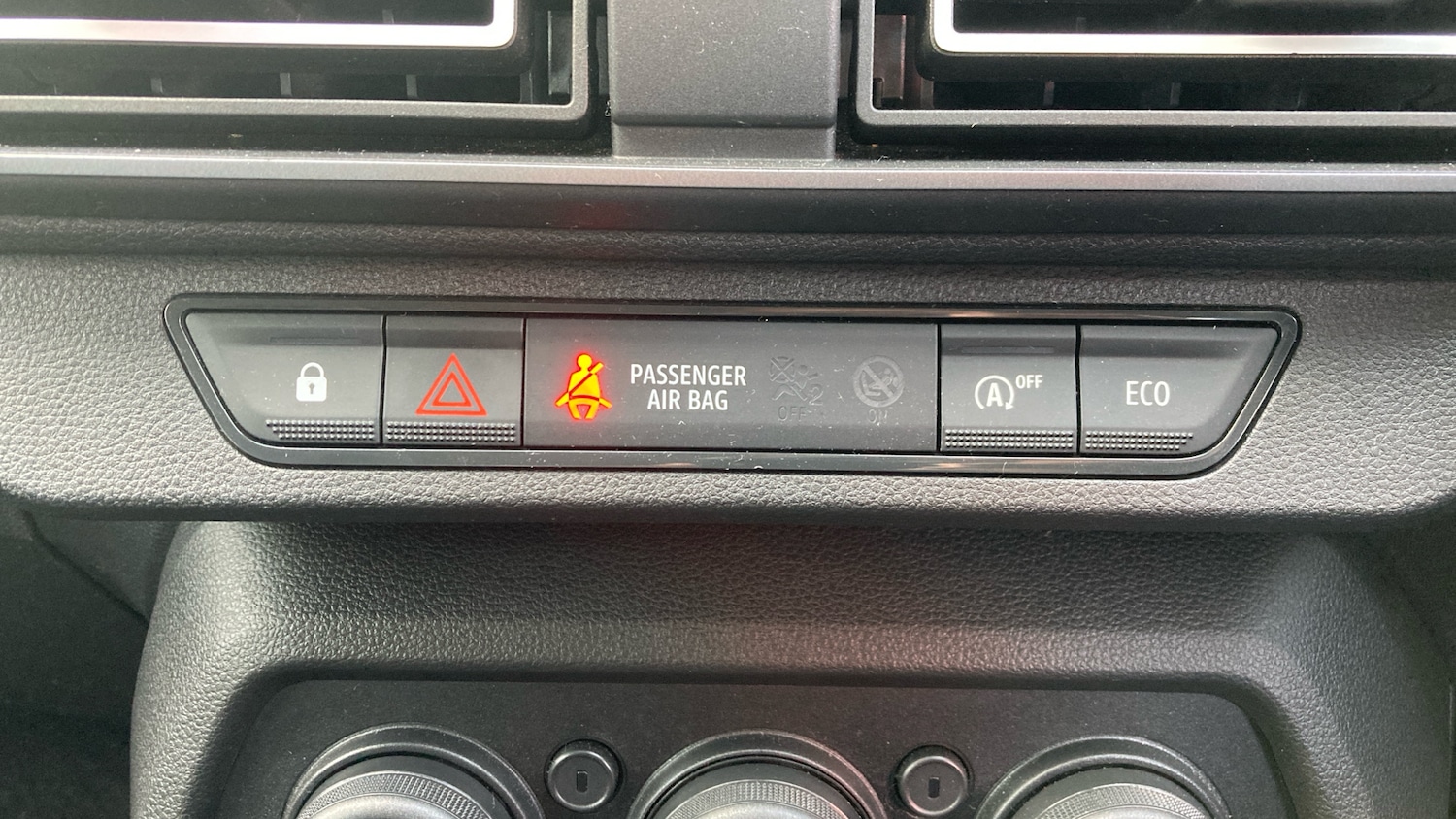 Used Dacia Sandero 2023 for sale - 76461239: Photo 30