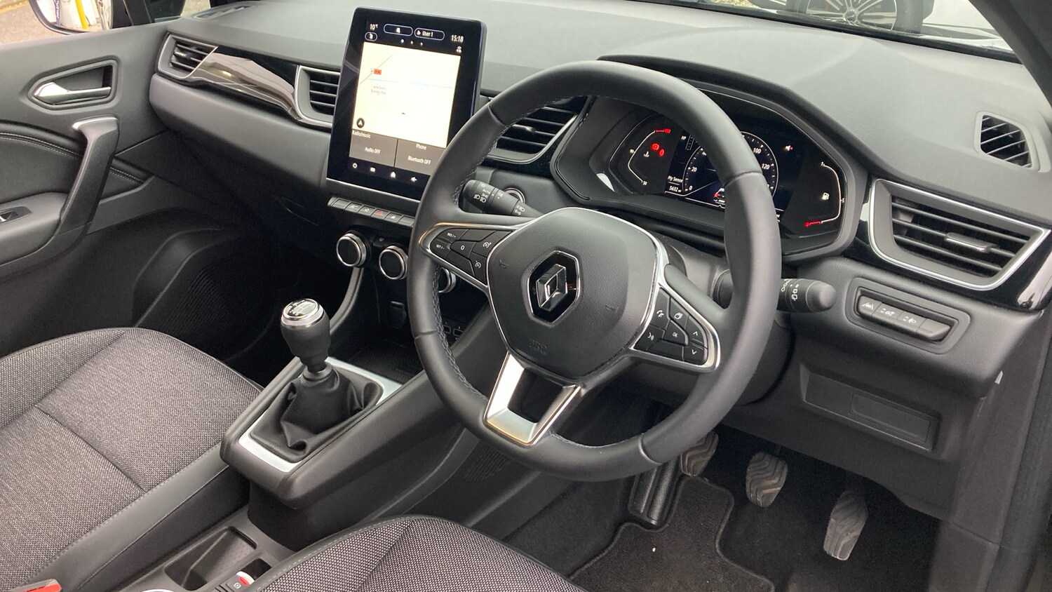 Used Renault Captur 2023 for sale - 77653548: Photo 11