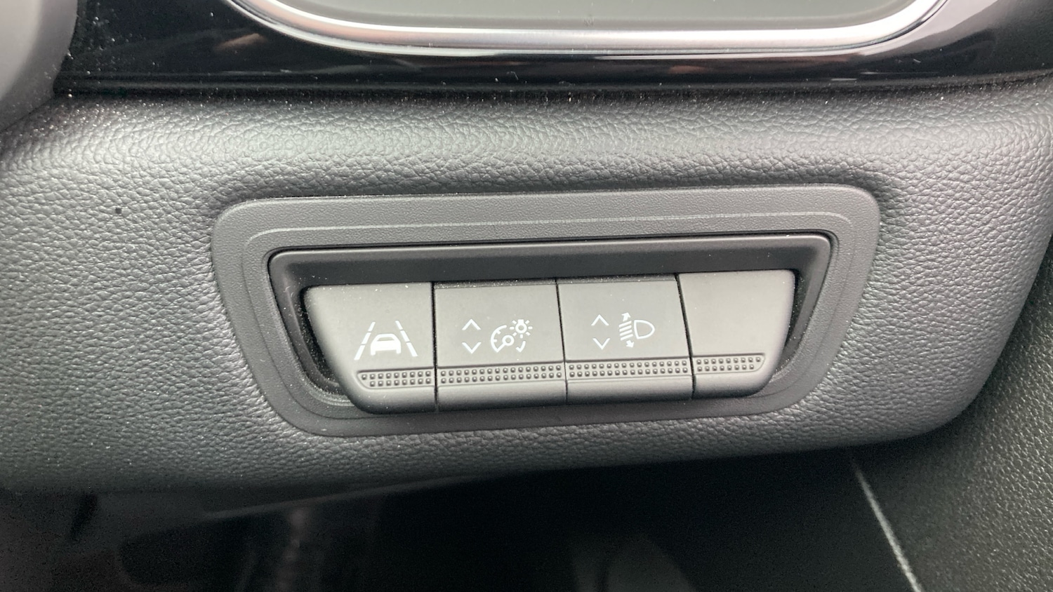 Used Renault Captur 2023 for sale - 77653548: Photo 22