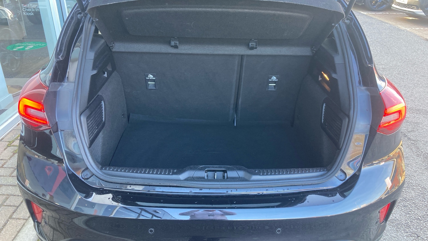 Used Ford Focus 2023 for sale - 77945339: Photo 4