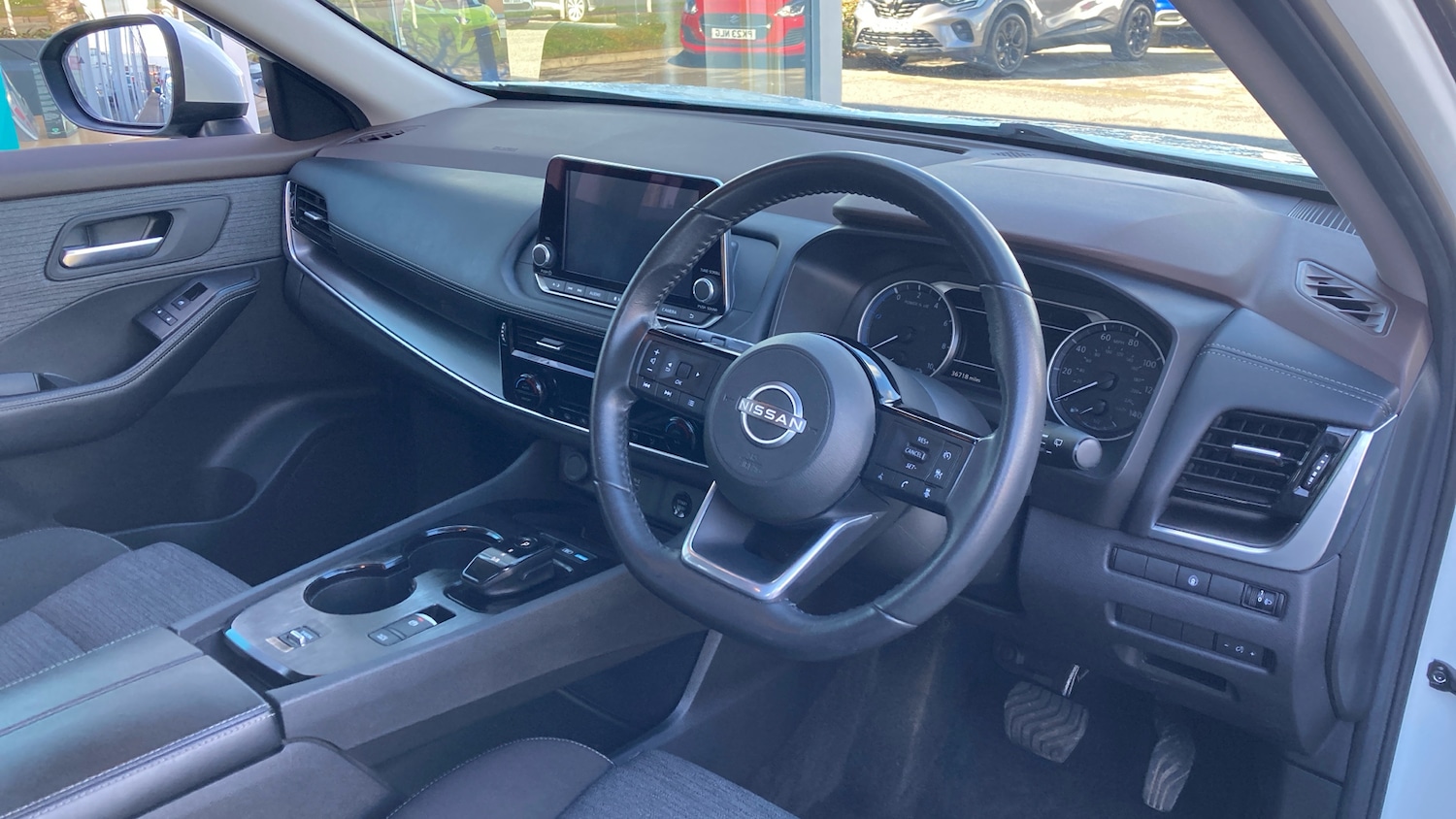 Used Nissan X-Trail 2024 for sale - 78109230: Photo 11