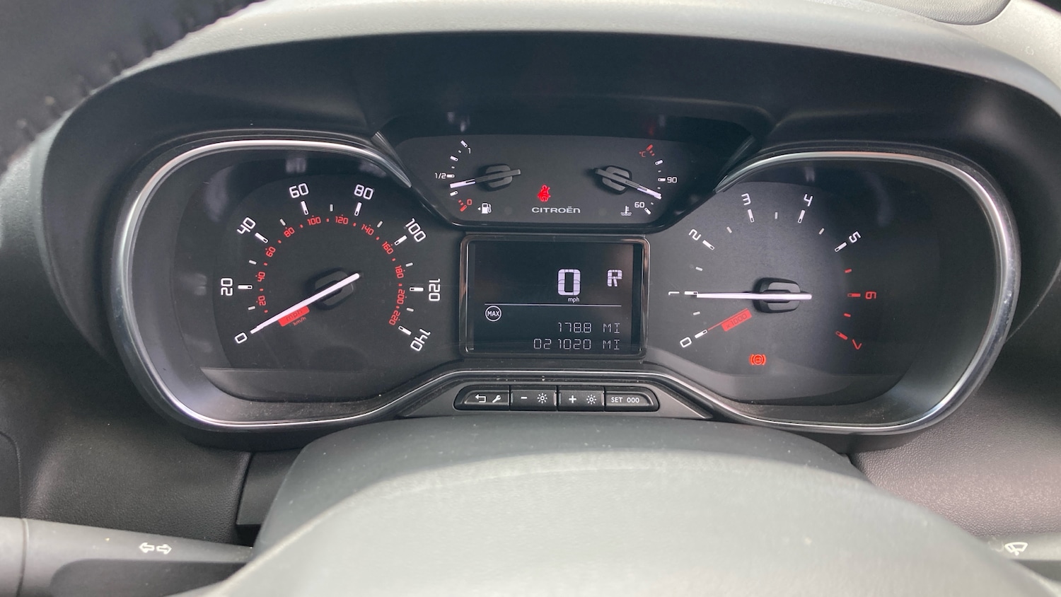 Used Citroen C3 Aircross 2018 for sale - 77898733: Photo 18