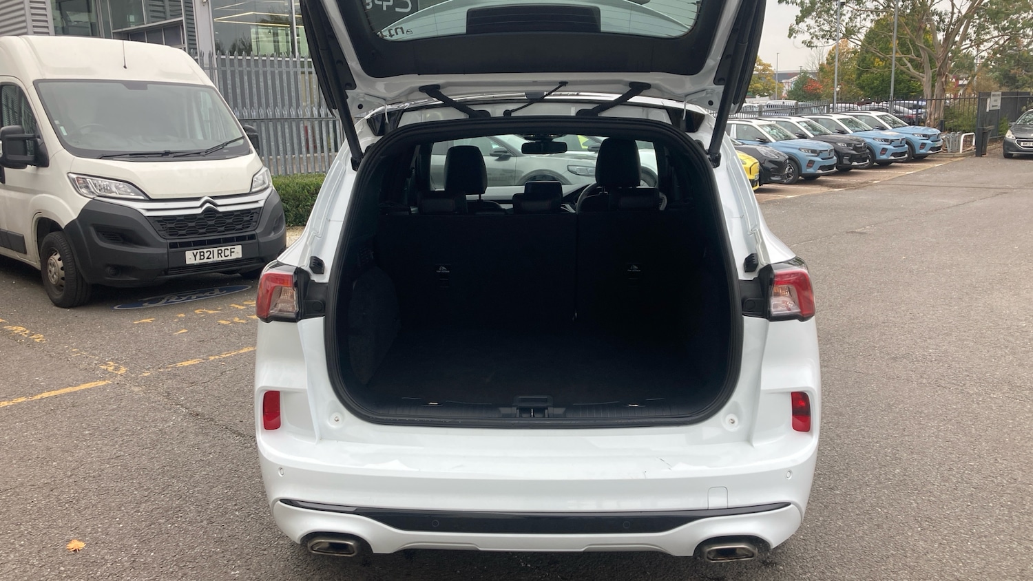 Used Ford Kuga 2023 for sale - 76477163: Photo 4