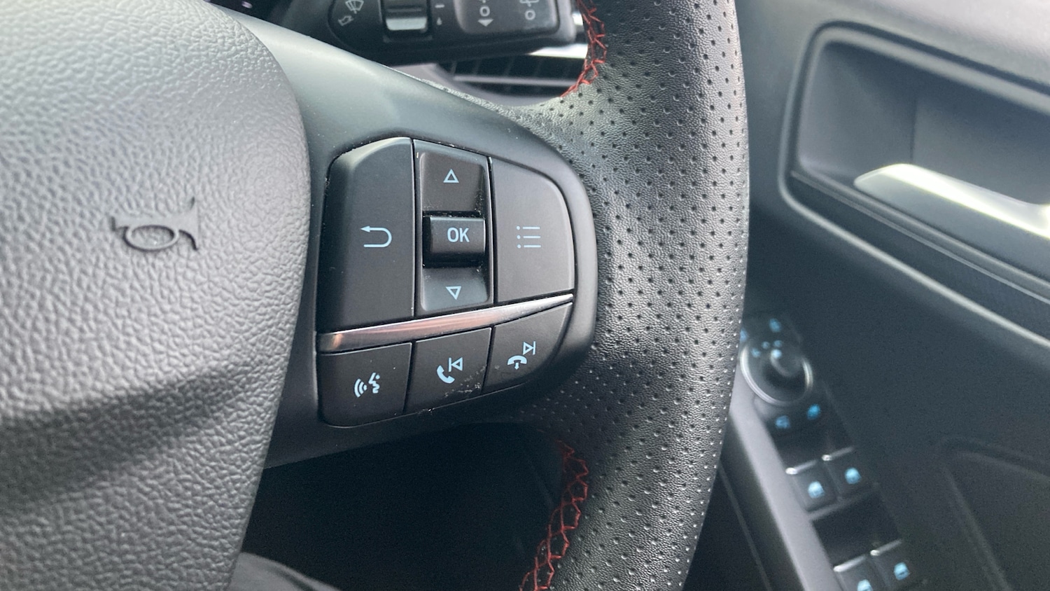 Used Ford Focus 2023 for sale - 76346797: Photo 23