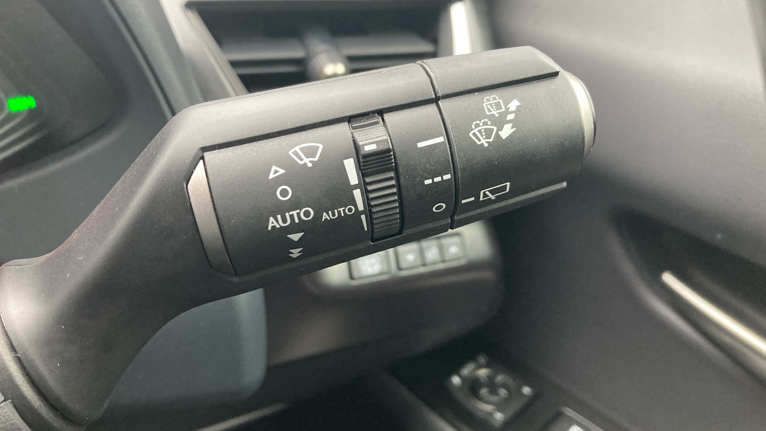 Used Lexus UX 2024 for sale - 76566193: Photo 26
