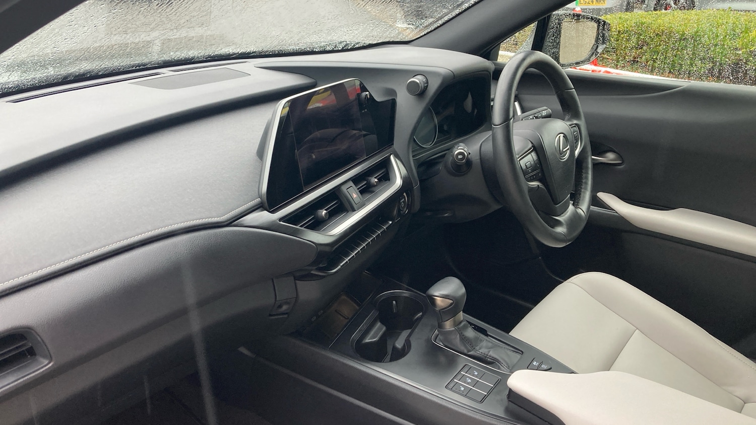 Used Lexus UX 2024 for sale - 76566193: Photo 9