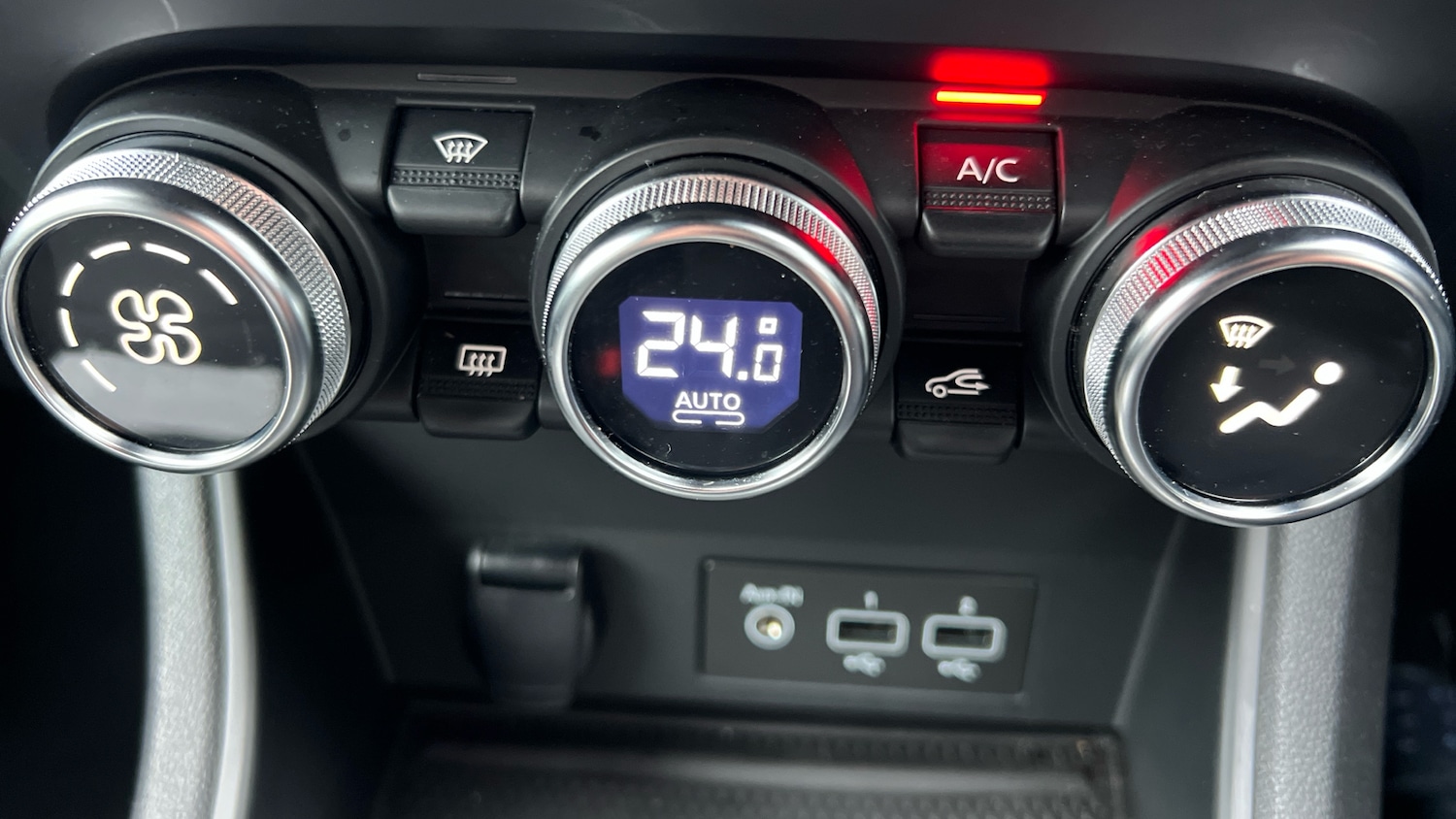 Used Renault Captur 2022 for sale - 77998243: Photo 26