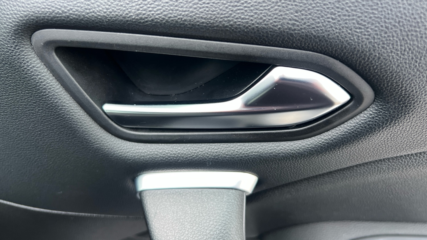 Used Renault Captur 2022 for sale - 77998243: Photo 37